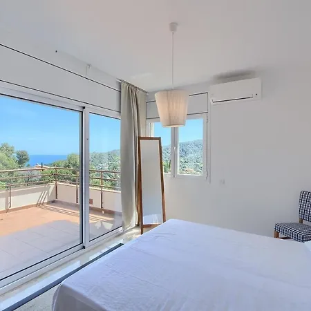 With Pool Ac And Sea View * Begur