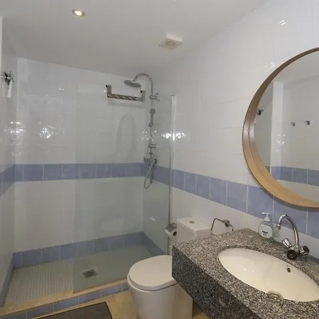 With Pool Ac And Sea View Вилла